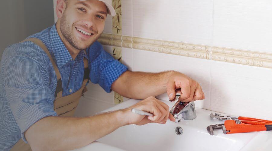 Professional water heater repair in Amonate, VA